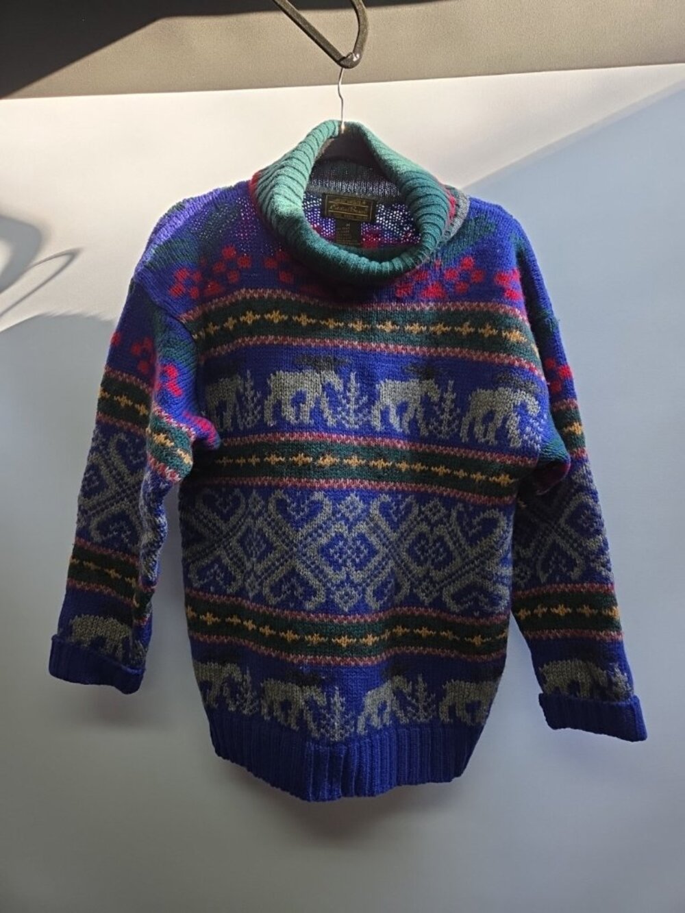 Vintage Eddie Bauer Sweater Women Large Turtleneck 100% Wool Vintage  Moose Med